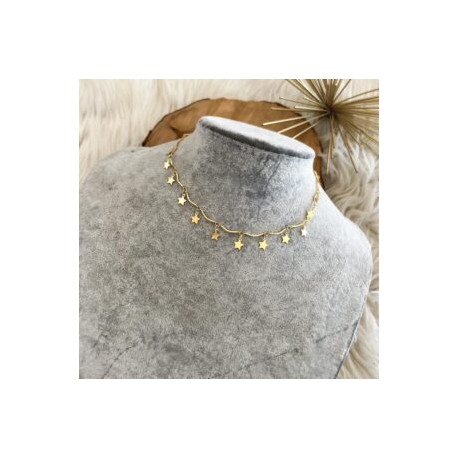 Choker de estrellas colgantes