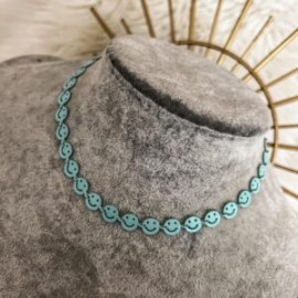 Collar Happy Face azul cielo