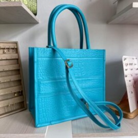 Alpha Tote Medium Aqua