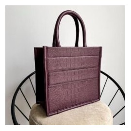 Alpha Tote Petite Wine