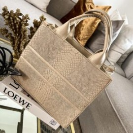 Bolsa Tote Mediana Nacional sintético grabado pitón Beige + Cenefa